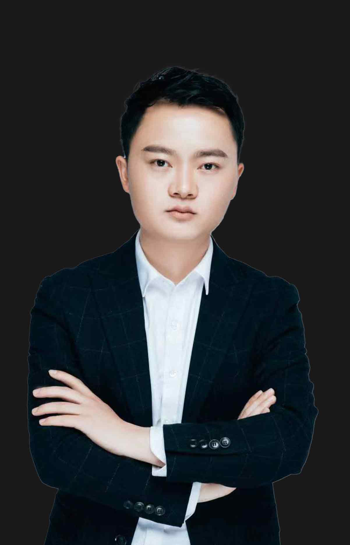 王崇坤简介